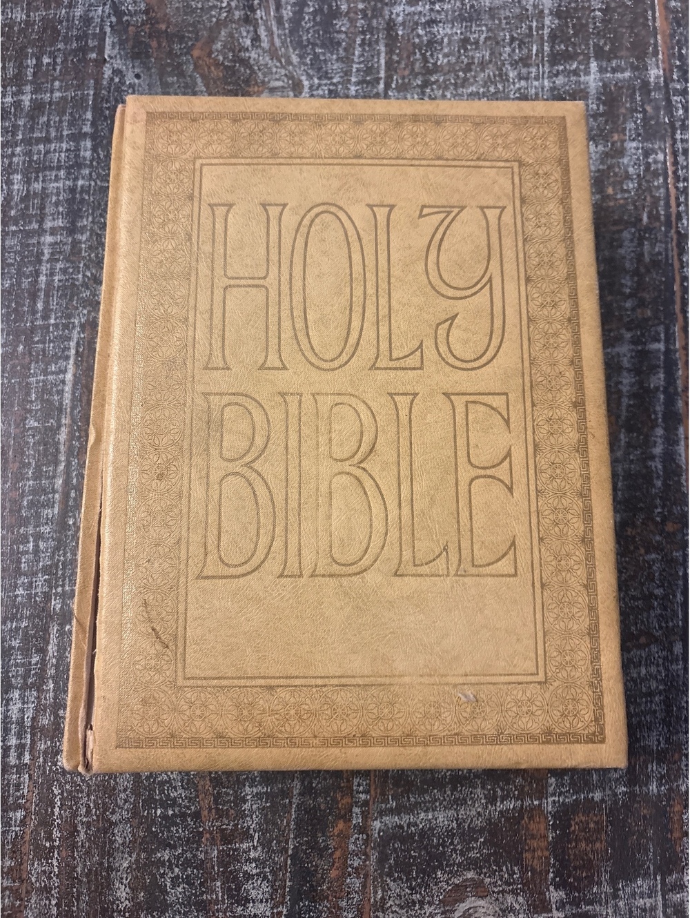 Vintage 1968 King James Version Holy Bible Master Reference Edition